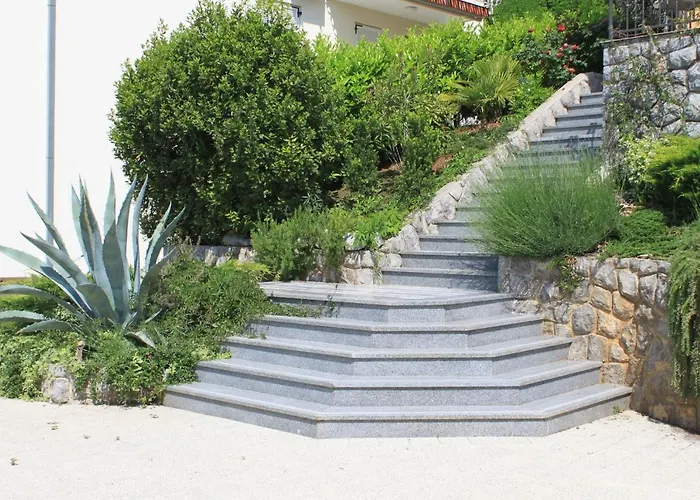 7785a Διαμέρισμα *